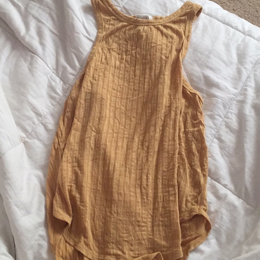 Yellow halter tank